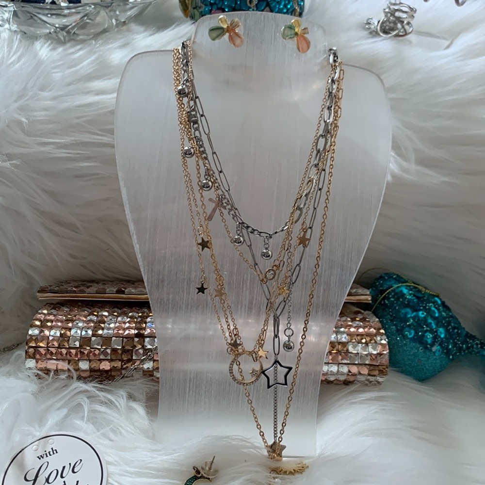 3 items for $15 plus free jewelry Promotion 💌 deal save now!